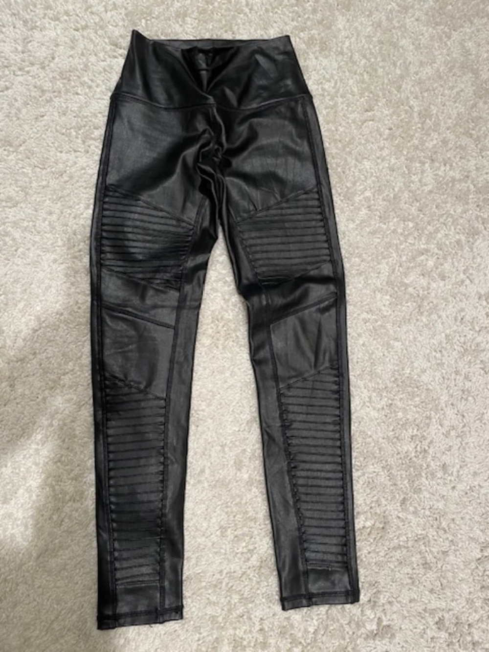 7  For All Mankind faux leather leggings - Picture 4 of 4